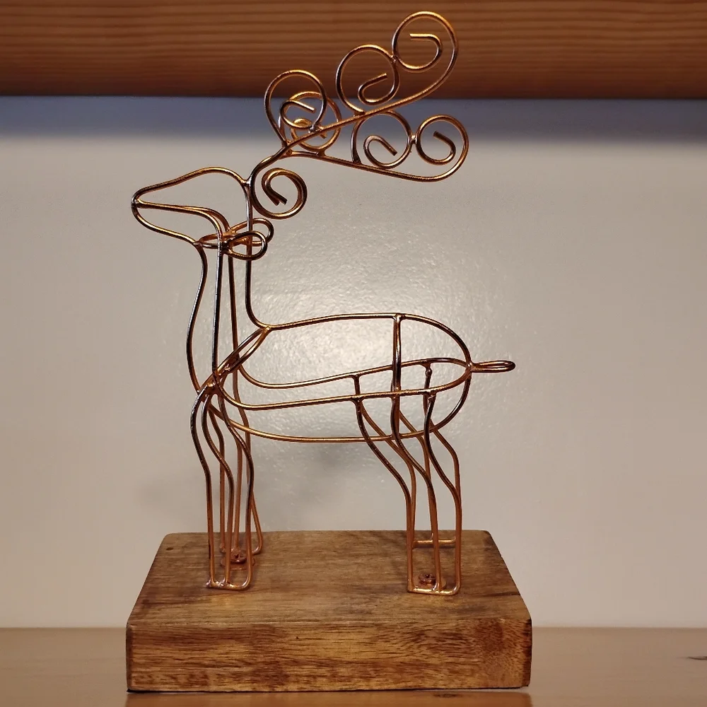 Crate & Barrel Copper Tone Wire Deer on Wood Christmas‎ Mantle Stocking Hanger